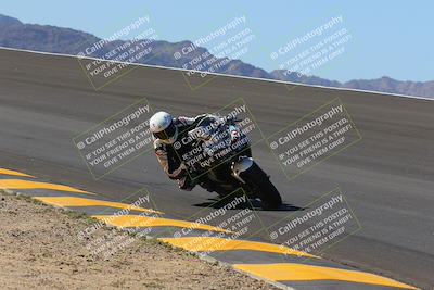 media/Oct-08-2022-SoCal Trackdays (Sat) [[1fc3beec89]]/Bowl (1030am)/